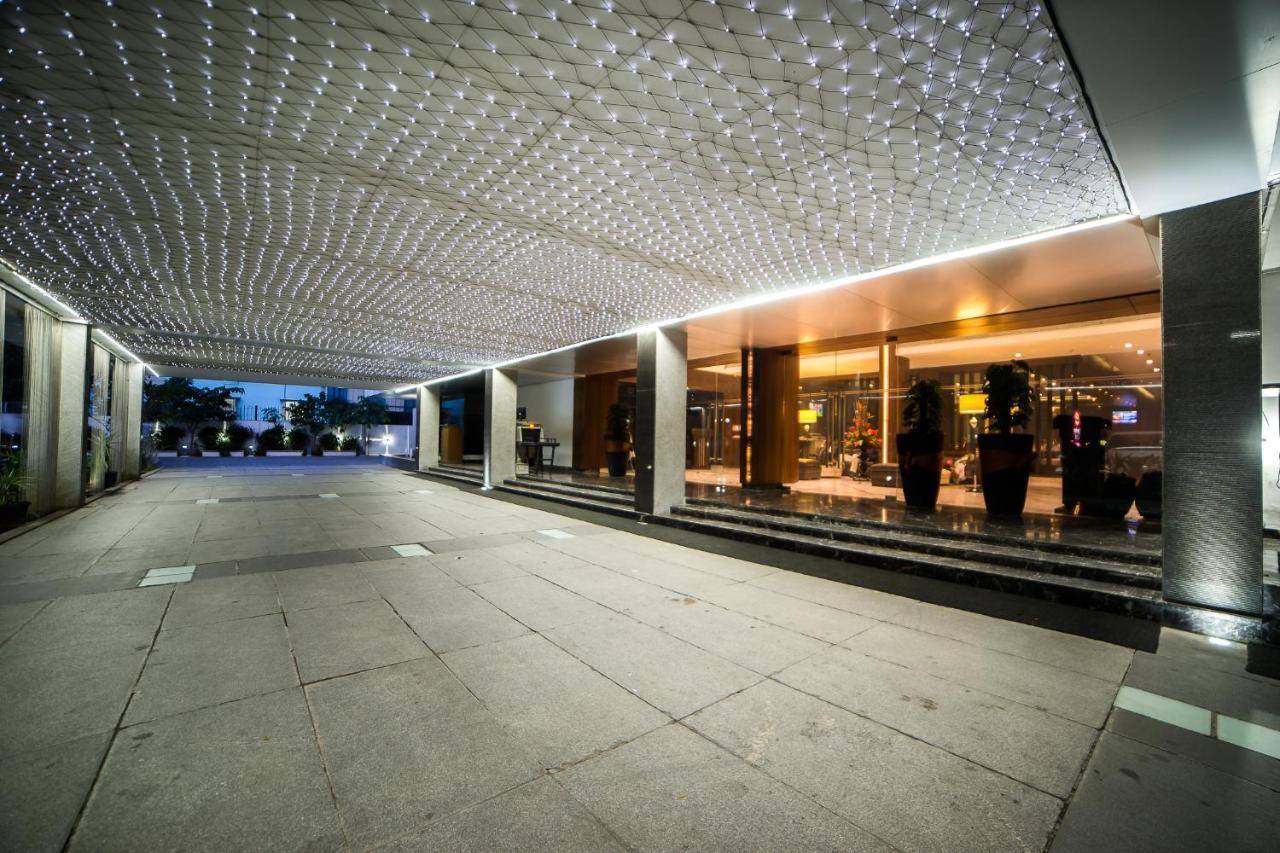 Clarion Hotel President Madrás Exterior foto